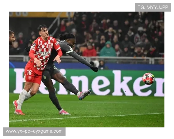 AC米兰前场强袭快速形成射门机会 AC米兰前场强袭快速形成射门机会