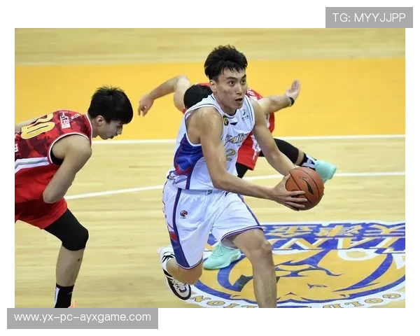 CBA球员技艺精湛,比赛中展现个人风采,cba篮球人员 CBA球员技艺精湛,比赛中展现个人风采,cba篮球人员