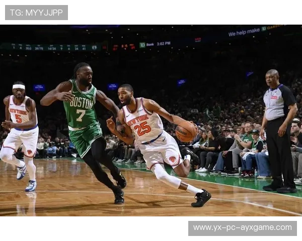 塔图姆弧顶一记三分，凯尔特人拉开分差